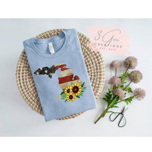 Load image into Gallery viewer, Michigan sunflowers and flag